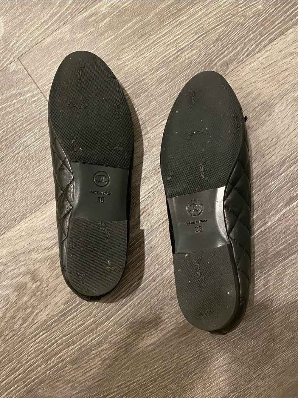 Barely Worn Chanel Black Quilted Aged Calfskin Leather Ballet Flats Size 6